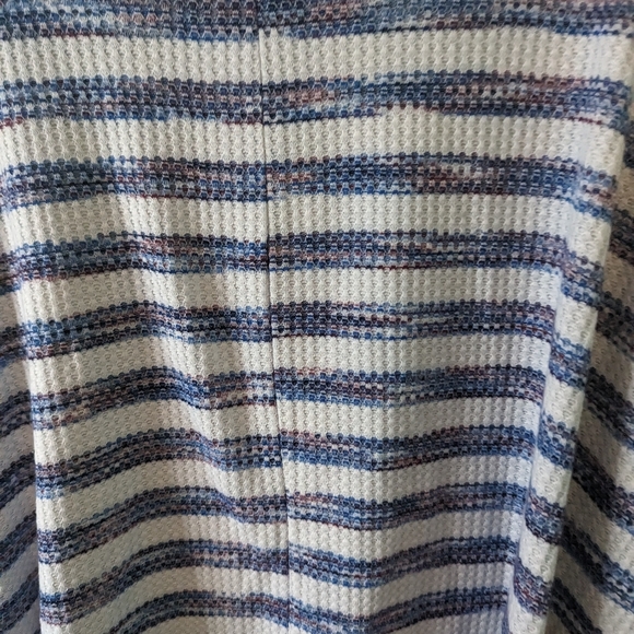 Lane Bryant oversized striped sweater cold shoulder 3x - Picture 10 of 10